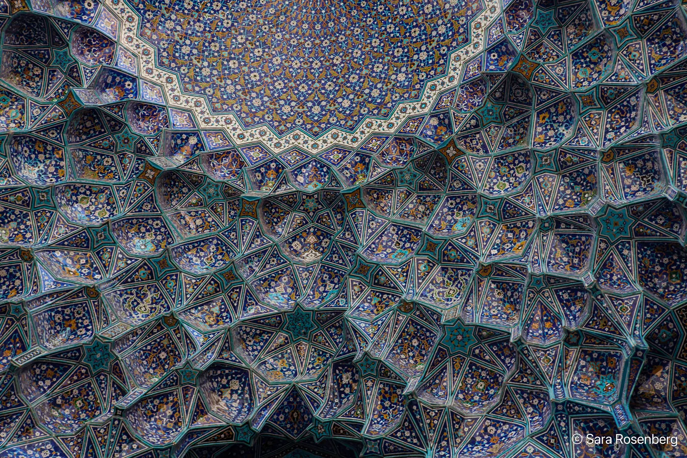 Plafonds d'Iran, Iran